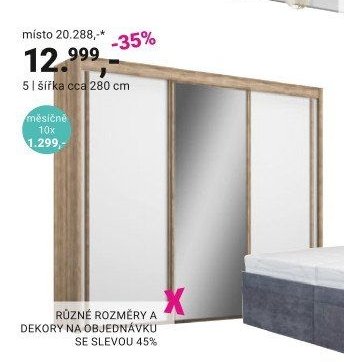 Skříň s posuvnými dveřmi, šířka cca 280 cm