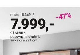 Skříň s posuvnými dveřmi