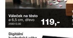 Váleček na těsto