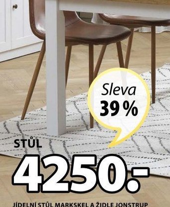 Jídelní stůl MARKSEL