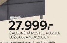Čalouněná postel