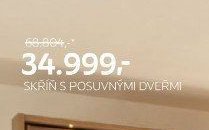 Skříň s posuvnými dveřmi