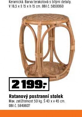 Ratanový postranní stolek