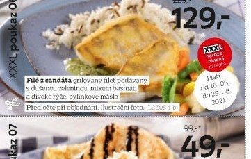 Filé z candáta grilovaný filet podávaný s dušenou zeleninou, mixem basmati a divoké rýže, bylinkové máslo
