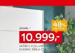 Skříň s posuvnými dveřmi, šířka cca 270 cm