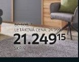 skříň