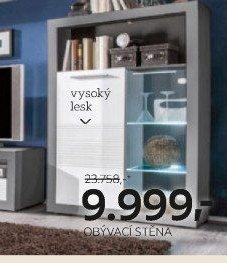 OBÝVACÍ STĚNA