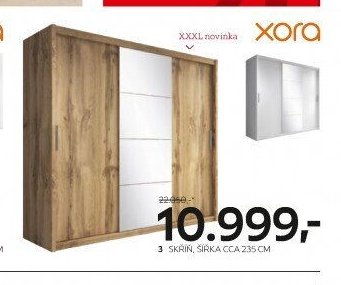 3. Skříň, šířka cca 235 cm