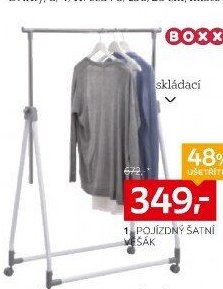 Pojízdný šatní věšák
