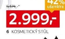 Kosmetický stůl