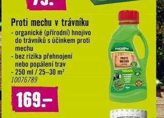 Proti mechu v trávníku