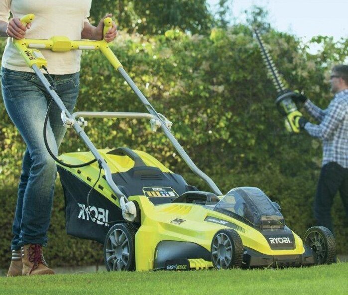 Ryobi sekačka