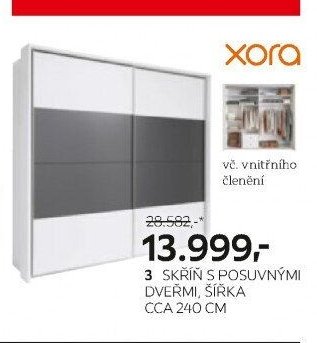 Skříň s posuvnými dveřmi, šířka cca 240 cm