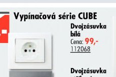 Dvojzásuvka bílá