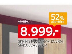Skříň s posuvnými dveřmi