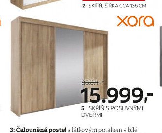 Skříň s posuvnými dveřmi
