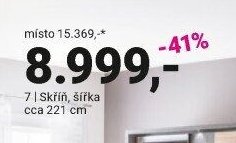7 | Skříň, šířka cca 221 cm