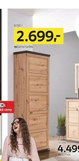10 ŠATNÍ SKŘÍŇ