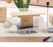jídelní stůl