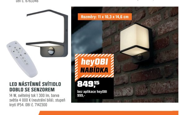 LED nástěnné svítidlo Doblo se senzorem