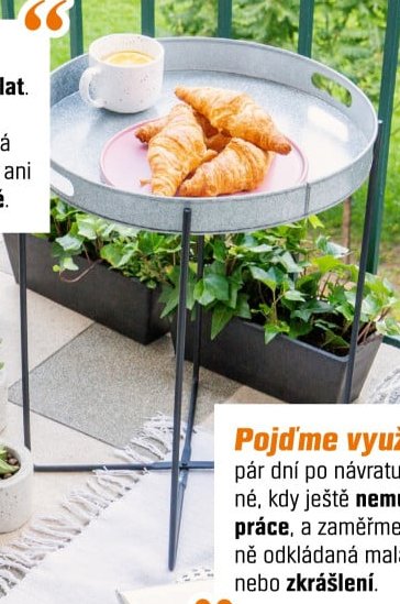 Odkládací stolek