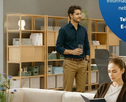 Regálová stěna